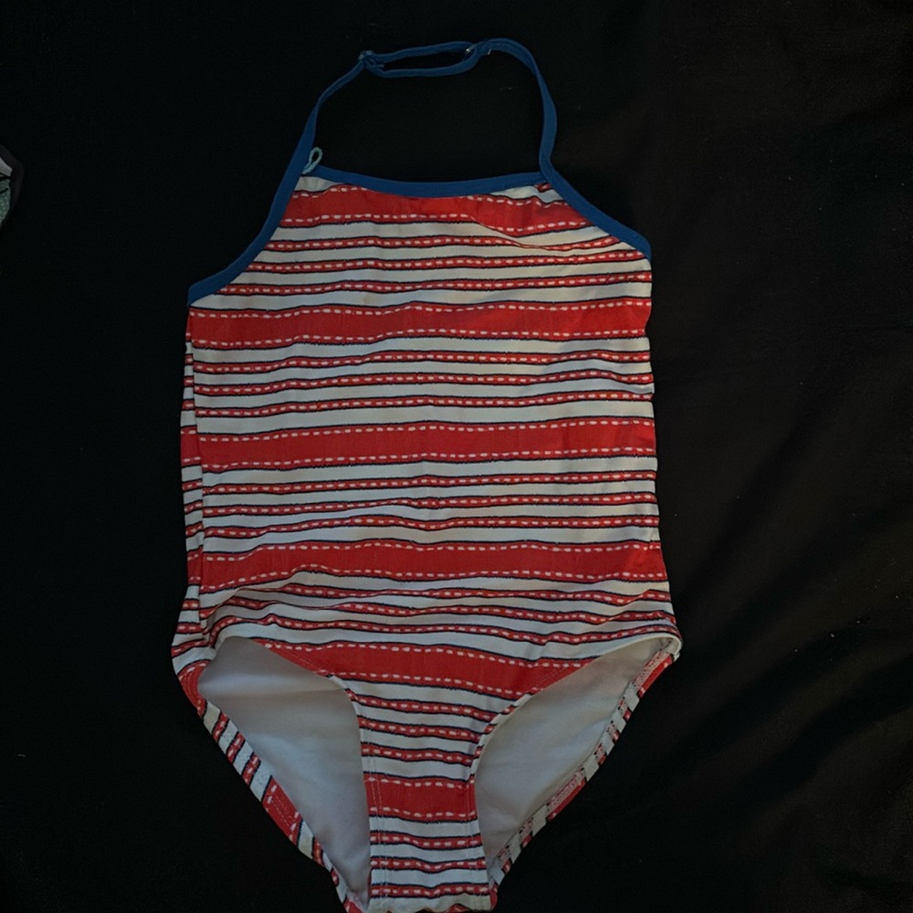 🍀NEW🍀Girls swimsuit